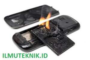 Ternyata Ini Penyebab HP Meledak Saat Dicas - ilmuteknik.id
