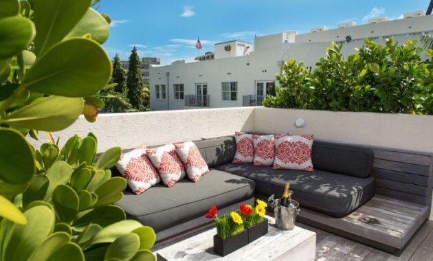 Balkon minimalis Balkon minimalis