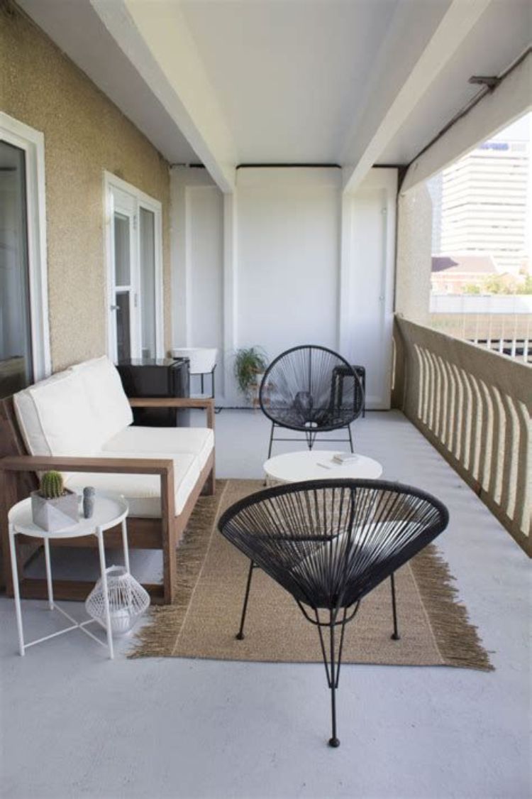 Konsep Balkon Sederhana