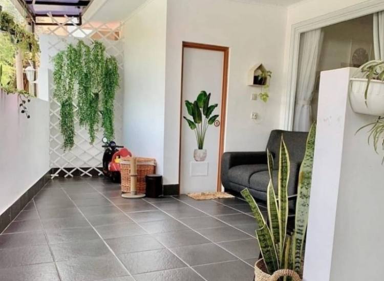 Teras Sederhana Tapi Homey