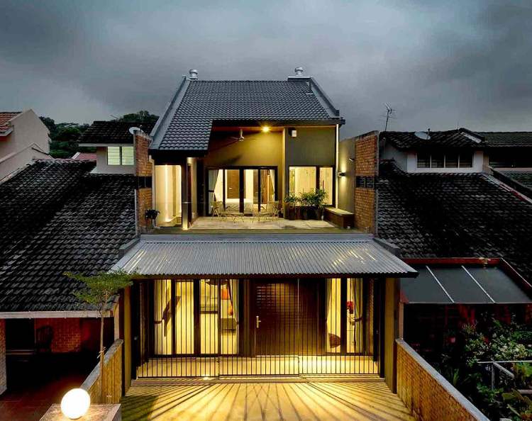 Desain Renovasi Rumah Minimalis 2 Lantai dengan Balkon Open Space