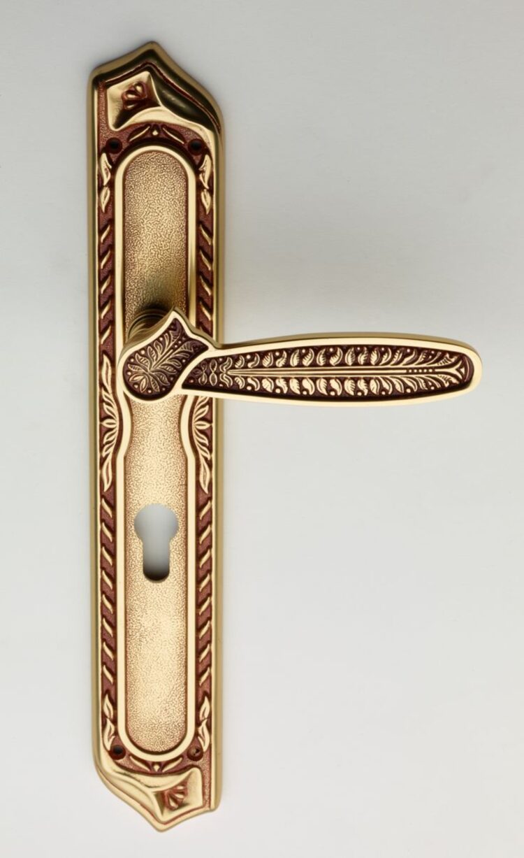 Pegangan Pintu Bergaya Vintage