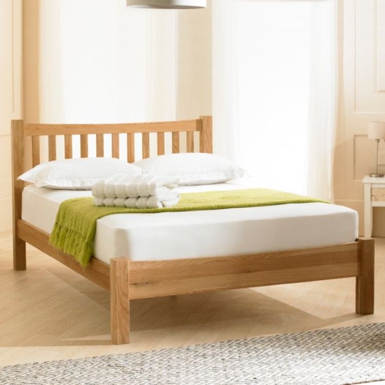 Tempat Tidur Gaya 90an