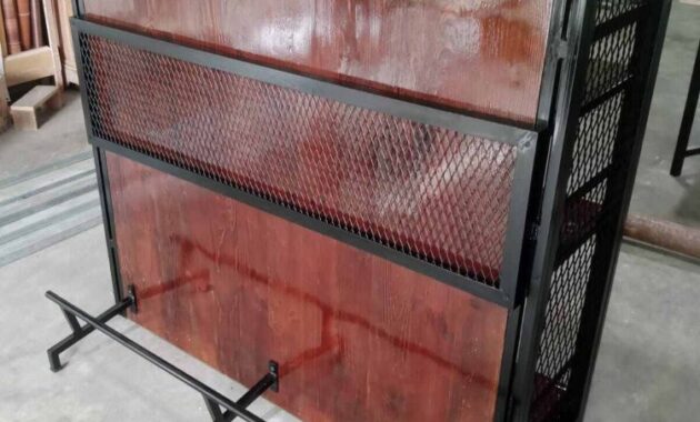 meja kasir minimalis