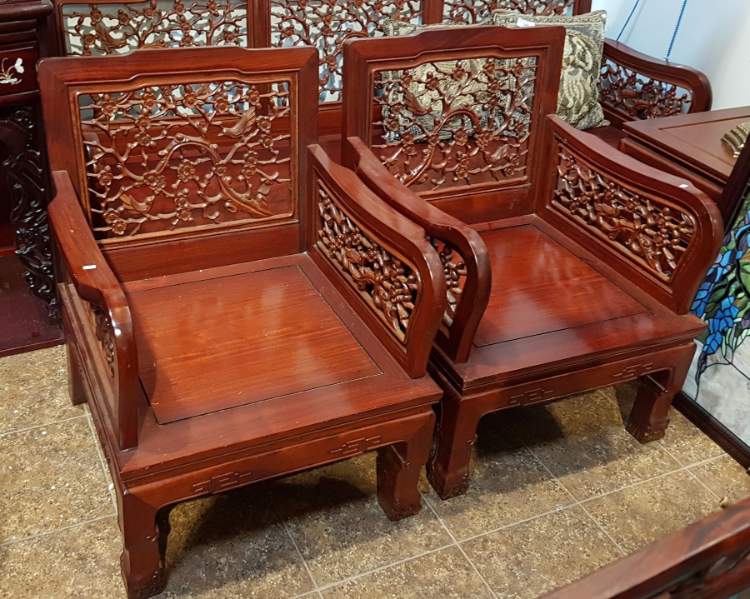 Kursi Jepara Sandaran Berukir