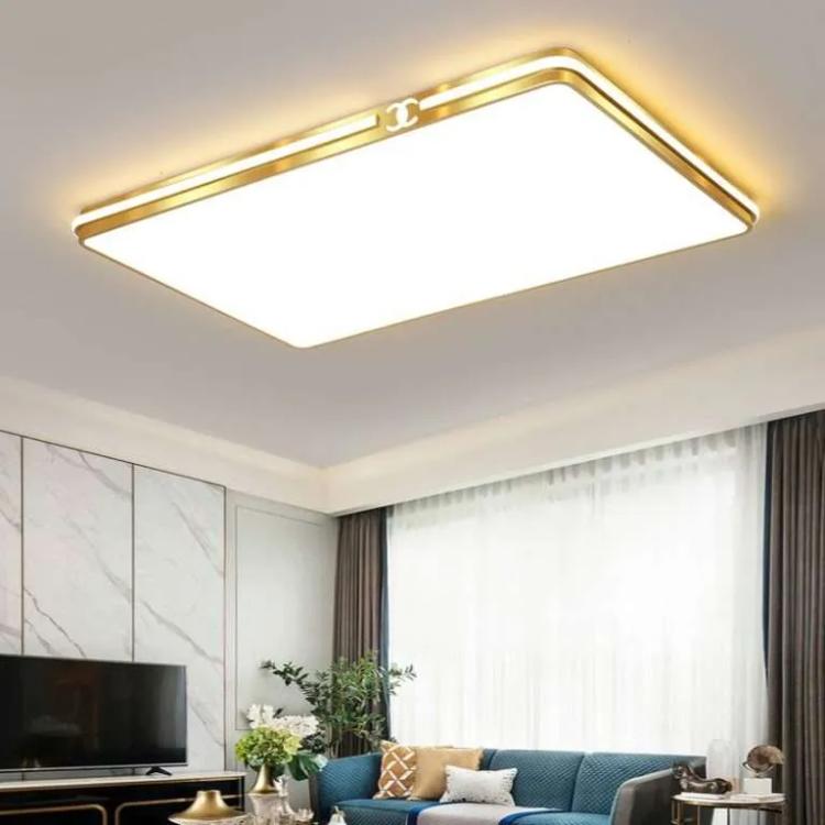 Lampu Plafon Ornamen Emas