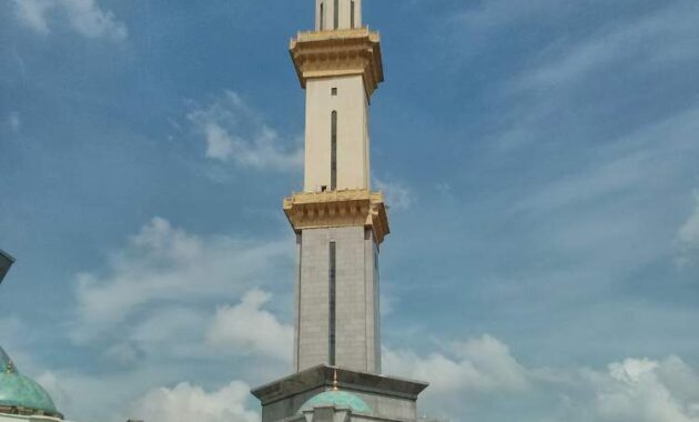 Menara Masjid Minimalis Desain Rumah Ibadah Unik dan Indah