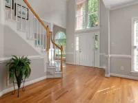 ilmuteknik.id - Cara Merawat Lantai Kayu agar Awet dan Mengkilap Seperti Baru