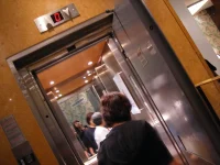 Teknologi Terbaru Lift yang Harus Anda Ketahui ilmuteknik.id - Teknologi Terbaru Lift yang Harus Anda Ketahui