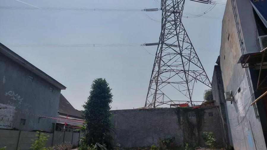 Apa bahaya tinggal dekat dengan SUTET