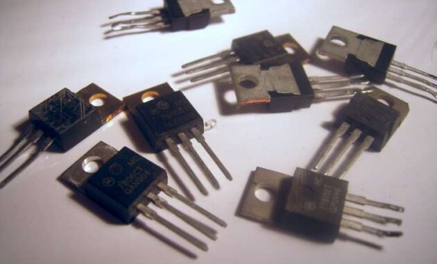 IC Regulator Pengertian, Jenis dan Kelebihan