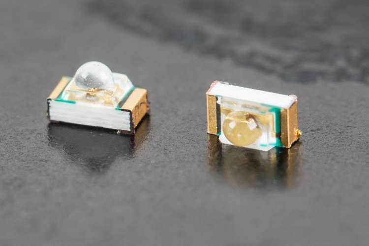 LED SMD (Surface Mount Device)